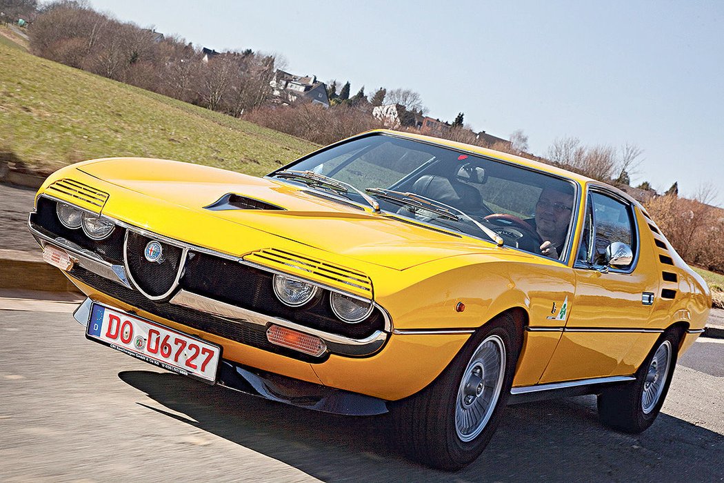 76: Alfa Romeo Montreal