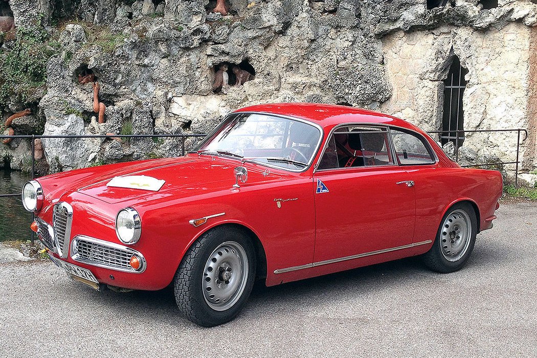 27: Alfa Romeo Giulietta Sprint Veloce