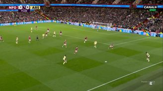 SESTŘIH: Nottingham - Arsenal 0:1. Gunners slaví těsnou výhru, rozhodl žolík Madueke SESTŘIH: Nottingham - Arsenal 0:1. Gunners slaví těsnou výhru, rozhodl žolík Madueke