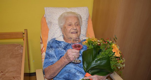 Žofie Ploticová oslavila 105. narozeniny.