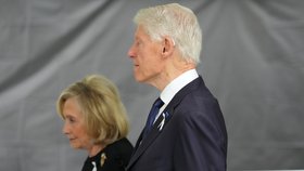 25 let od útoků z 11. září 2001: Bill Clinton a Hillary Clintonová (11.9.2026)