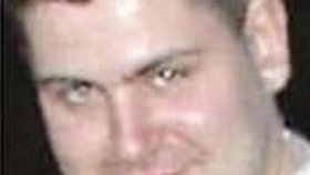 Lukáš zemřel při pádu „Dvojčat“.