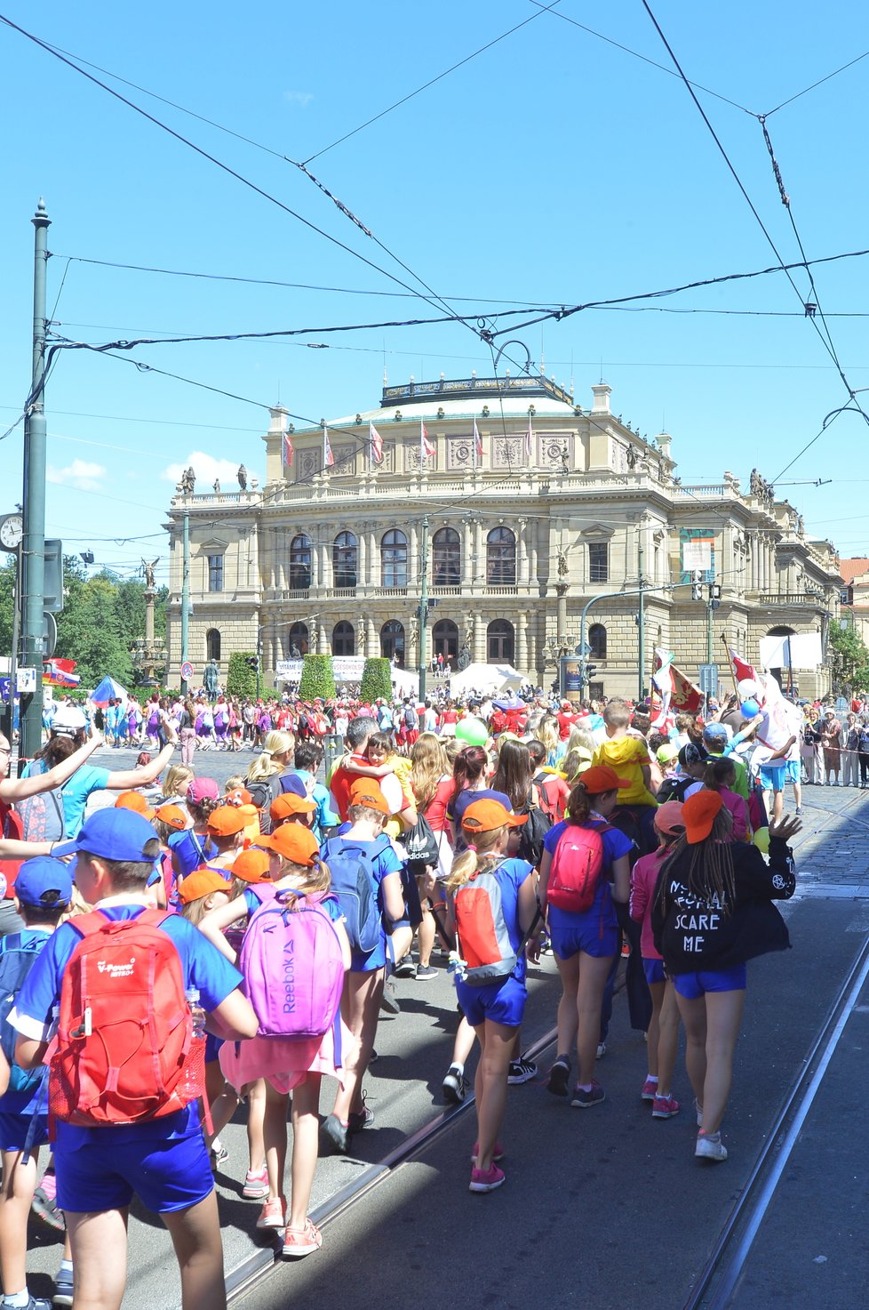 16. všesokolský slet v Praze odstartoval obřím průvodem v jejím centru.