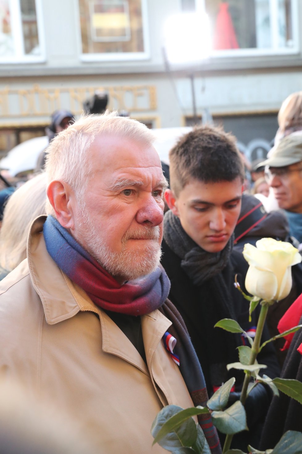 Europoslanec za TOP 09 Jaroslav Štětina na Národní třídě