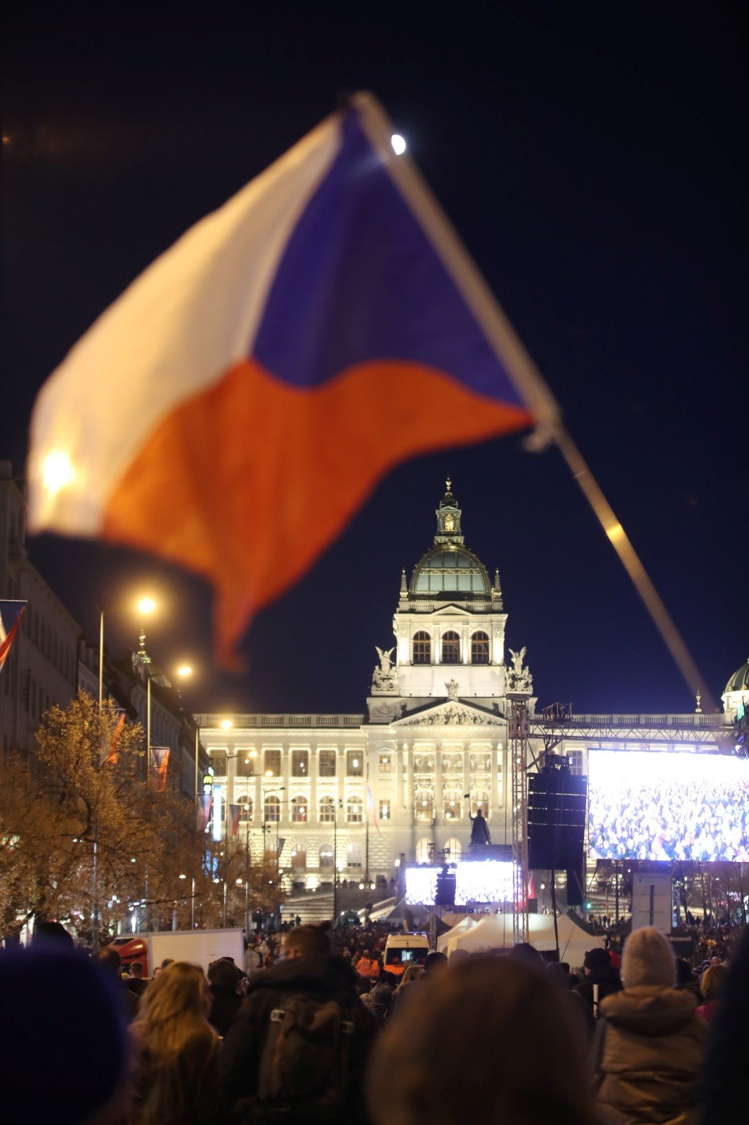 Demonstrace na výročí 17. listopadu v Praze na Václavském náměstí. (17.11.2018)