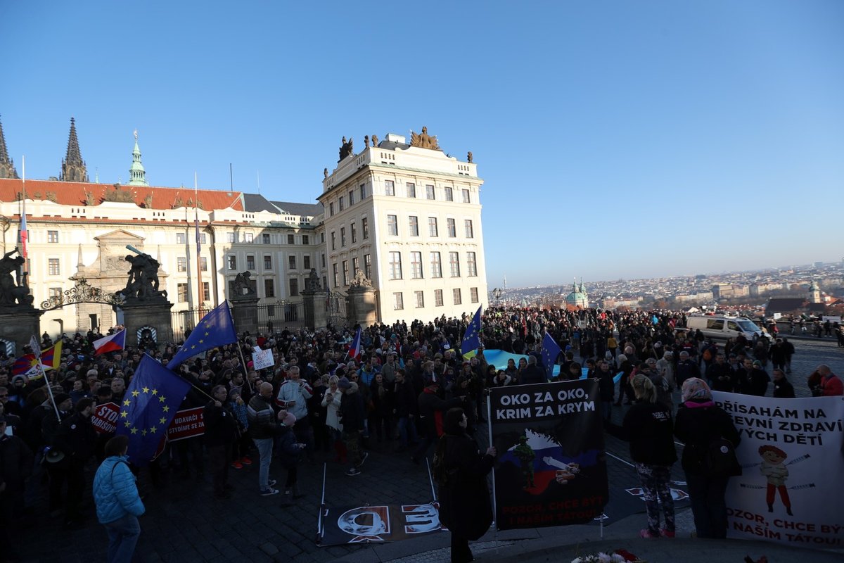 Protesty k výročí 17. listopadu v Praze. (17.11.2018)