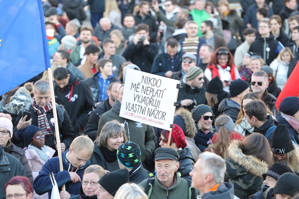 Protesty k výročí 17. listopadu v Praze. (17.11.2018)