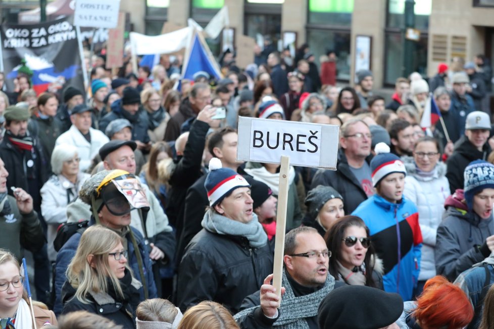 Demonstrace při oslavách výročí 17. listopadu (17.11.2018)