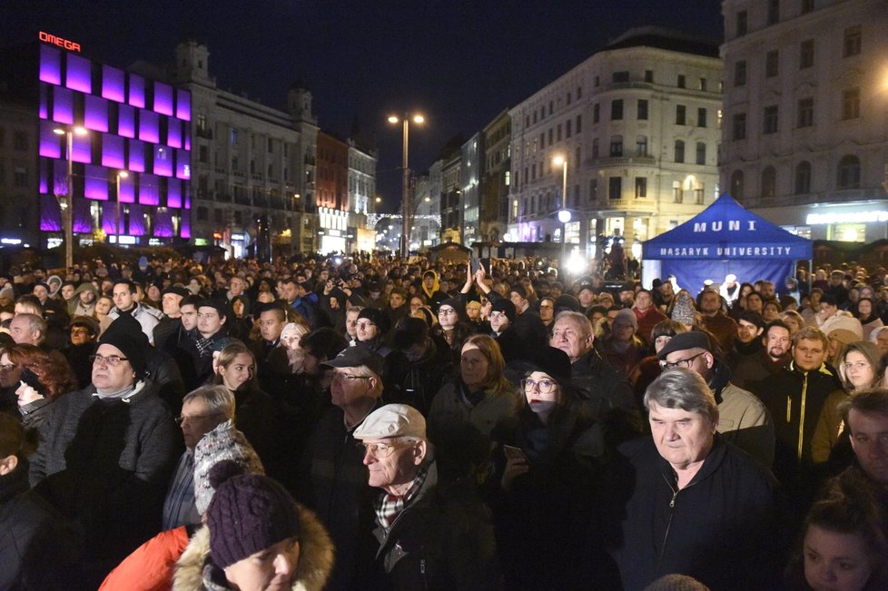 Proti Andreji Babišovi protestovali 17. listopadu 2018 i lidé v Brně