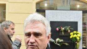 Milan Štěch (ČSSD) byl do Senátu poprvé zvolen při jeho vzniku, za volební obvod číslo 15 - Pelhřimov. Svůj mandát již čtyřikrát obhájil a v roce 2020 kandiduje opět.