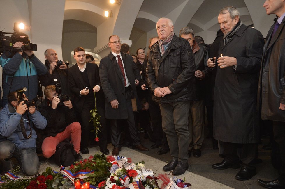 Mezi prvními přišel na Národní třídu Václav Klaus