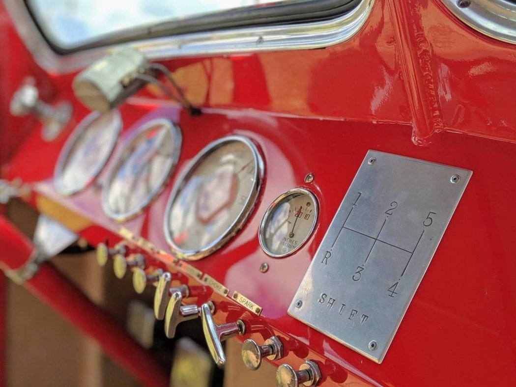 1937 Kenworth Tour Bus