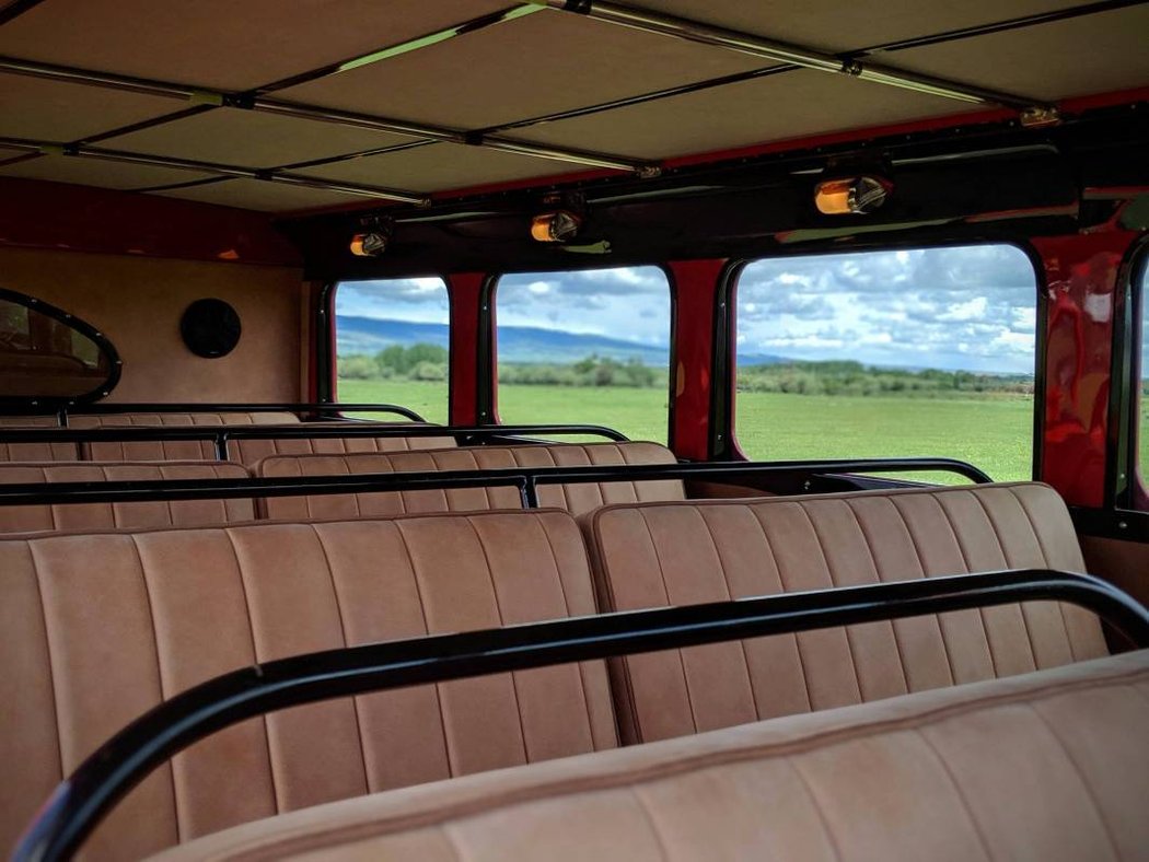 1937 Kenworth Tour Bus