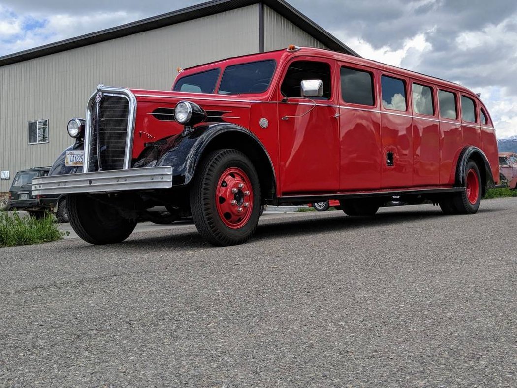 1937 Kenworth Tour Bus