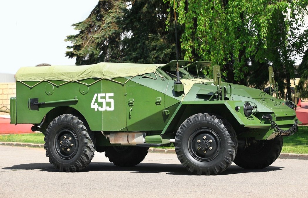 1949 BTR-40