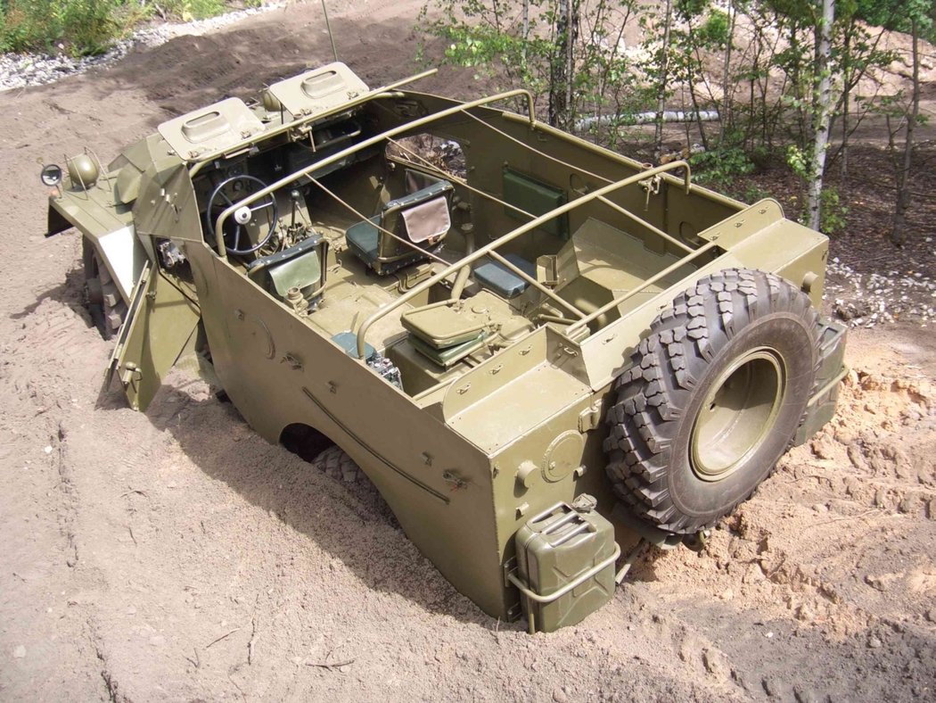 1949 BTR-40