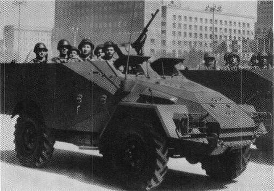 1949 BTR-40