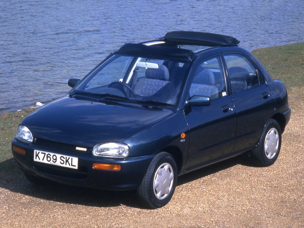 1991 Mazda 121