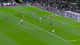 SESTŘIH: Tottenham - Brentford 2:0. Simons řídil výhru Spurs v prvním poločase SESTŘIH: Tottenham - Brentford 2:0. Simons řídil výhru Spurs v prvním poločase