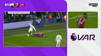 SESTŘIH: Leeds - Liverpool 3:3. Trápící se šampion promrhal dvougólové vedení SESTŘIH: Leeds - Liverpool 3:3. Trápící se šampion promrhal dvougólové vedení