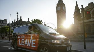 Brexit spustil nájezdy na britské bondy, investoři se bojí nepříjemné dohry Brexit spustil nájezdy na britské bondy, investoři se bojí nepříjemné dohry