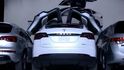 Tesla představila Model X Tesla představila Model X
