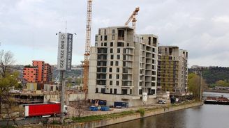 Výstavba bytů v červnu propadla o třetinu na 2447 jednotek Výstavba bytů v červnu propadla o třetinu na 2447 jednotek