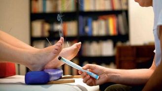 Lékařská komora prohrála, Číňané mohou dál léčit Čechy Lékařská komora prohrála, Číňané mohou dál léčit Čechy