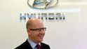 Slavnostní ceremoniál k zahájení výroby nového vozu Hyundai Tucson, 23. června v Nošovicích. Na snímku je premiér Bohuslav Sobotka. Slavnostní ceremoniál k zahájení výroby nového vozu Hyundai Tucson, 23. června v Nošovicích. Na snímku je premiér Bohuslav Sobotka.