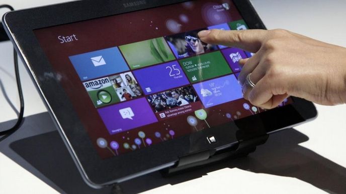 Operační systém Windows 8 na tabletu Samsung (foto ČTK) Operační systém Windows 8 na tabletu Samsung (foto ČTK)