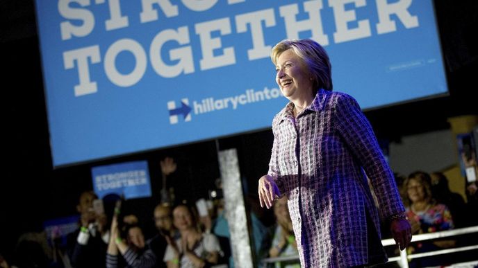 Hillary Clintonová (25. července 2016) Hillary Clintonová (25. července 2016)