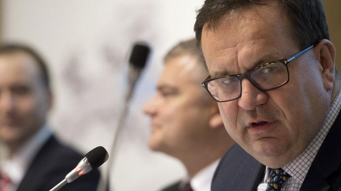 Ministr průmyslu Jan Mládek Ministr průmyslu Jan Mládek