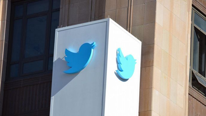 Twitter Twitter