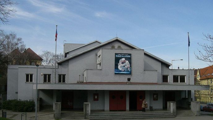 Divadlo Na Fidlovačce Divadlo Na Fidlovačce