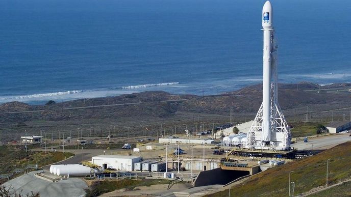 raketa Falcon 9 raketa Falcon 9