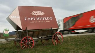 Čapí hnízdo řeší Babišovi podřízení z Finančního úřadu v Pelhřimově Čapí hnízdo řeší Babišovi podřízení z Finančního úřadu v Pelhřimově