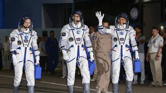 Kosmická loď Sojuz MS dorazila k ISS, přivezla zásoby a tři astronauty Kosmická loď Sojuz MS dorazila k ISS, přivezla zásoby a tři astronauty