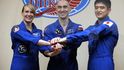 Kate Rubinsová, Anatolij Ivanišin, Takuja Oniši Kate Rubinsová, Anatolij Ivanišin, Takuja Oniši