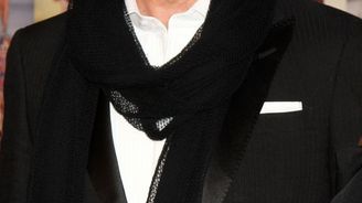 Zemřel legendární zpěvák David Bowie, bylo mu 69 let Zemřel legendární zpěvák David Bowie, bylo mu 69 let