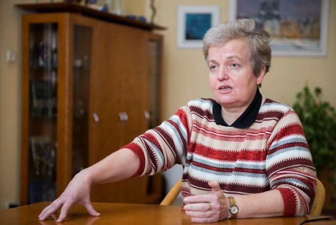 Předsedkyně Státního úřadu pro jadernou bezpečnost Dana Drábová Předsedkyně Státního úřadu pro jadernou bezpečnost Dana Drábová
