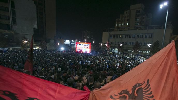 Protesty v ulicích Prištiny Protesty v ulicích Prištiny