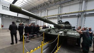 Čeští zbrojaři v rekordním roce vyvezli nejvíce do Iráku Čeští zbrojaři v rekordním roce vyvezli nejvíce do Iráku