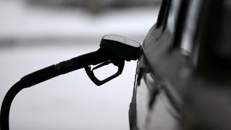 Naftové motory vypouští v chladném počasí větší emise. Úmyslně a legálně Naftové motory vypouští v chladném počasí větší emise. Úmyslně a legálně
