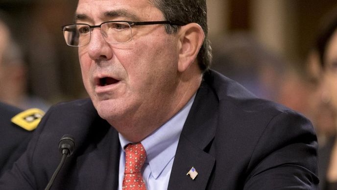 Ashton Carter (na snímku z roku 2013) Ashton Carter (na snímku z roku 2013)