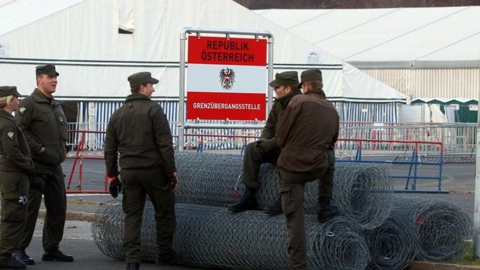Rakousko staví plot na části hranice se Slovinskem Rakousko staví plot na části hranice se Slovinskem