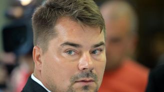 Dalík den před nástupem do vězení odletěl do zahraničí. Prý se vrátí Dalík den před nástupem do vězení odletěl do zahraničí. Prý se vrátí
