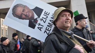 Zeman: Odpůrci uprchlíků nejsou rasisti Zeman: Odpůrci uprchlíků nejsou rasisti