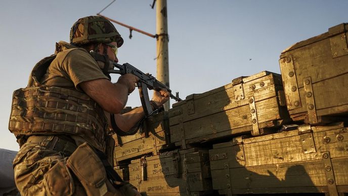 Příslušník ukrajinské armády Příslušník ukrajinské armády