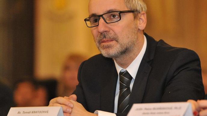 Tomáš Kratochvíl Tomáš Kratochvíl