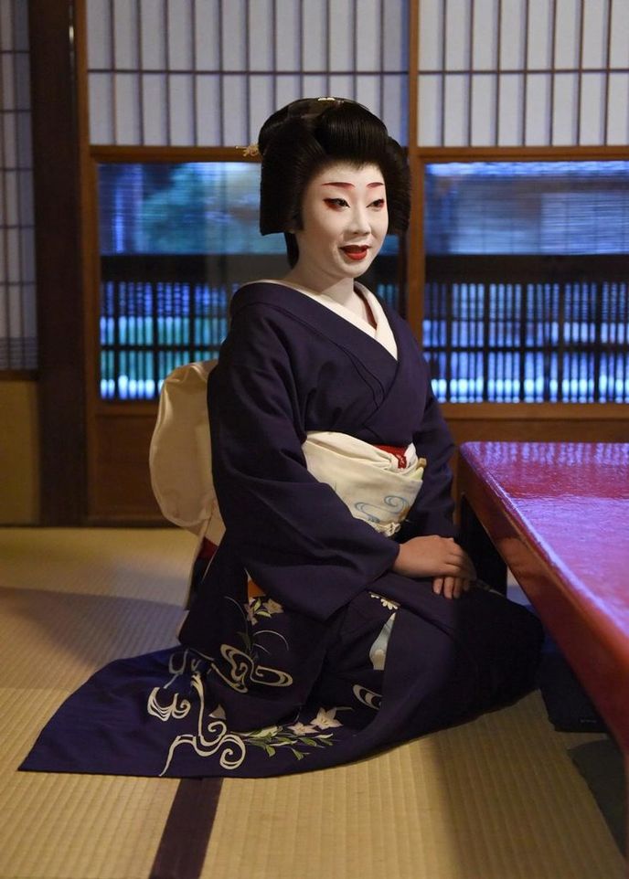 Geiko Kikumaru Geiko Kikumaru